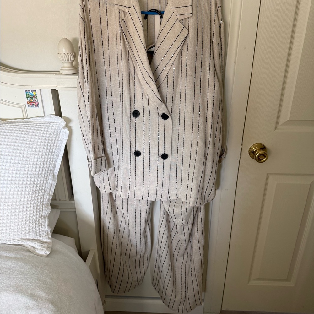 Zara Beige Pinstripe Linen-Blend Blazer& pant set lightweight w/squints SZ L NWT